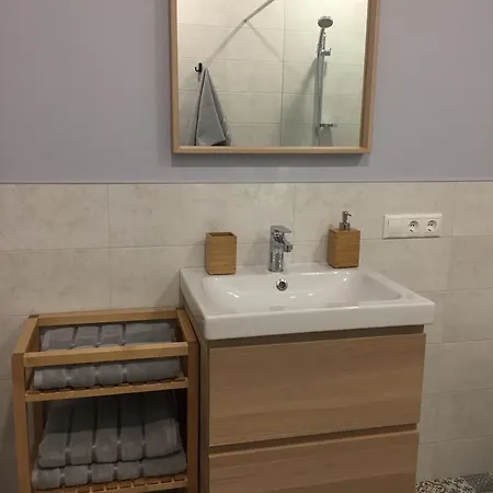 In Giedraiciu St. 60b